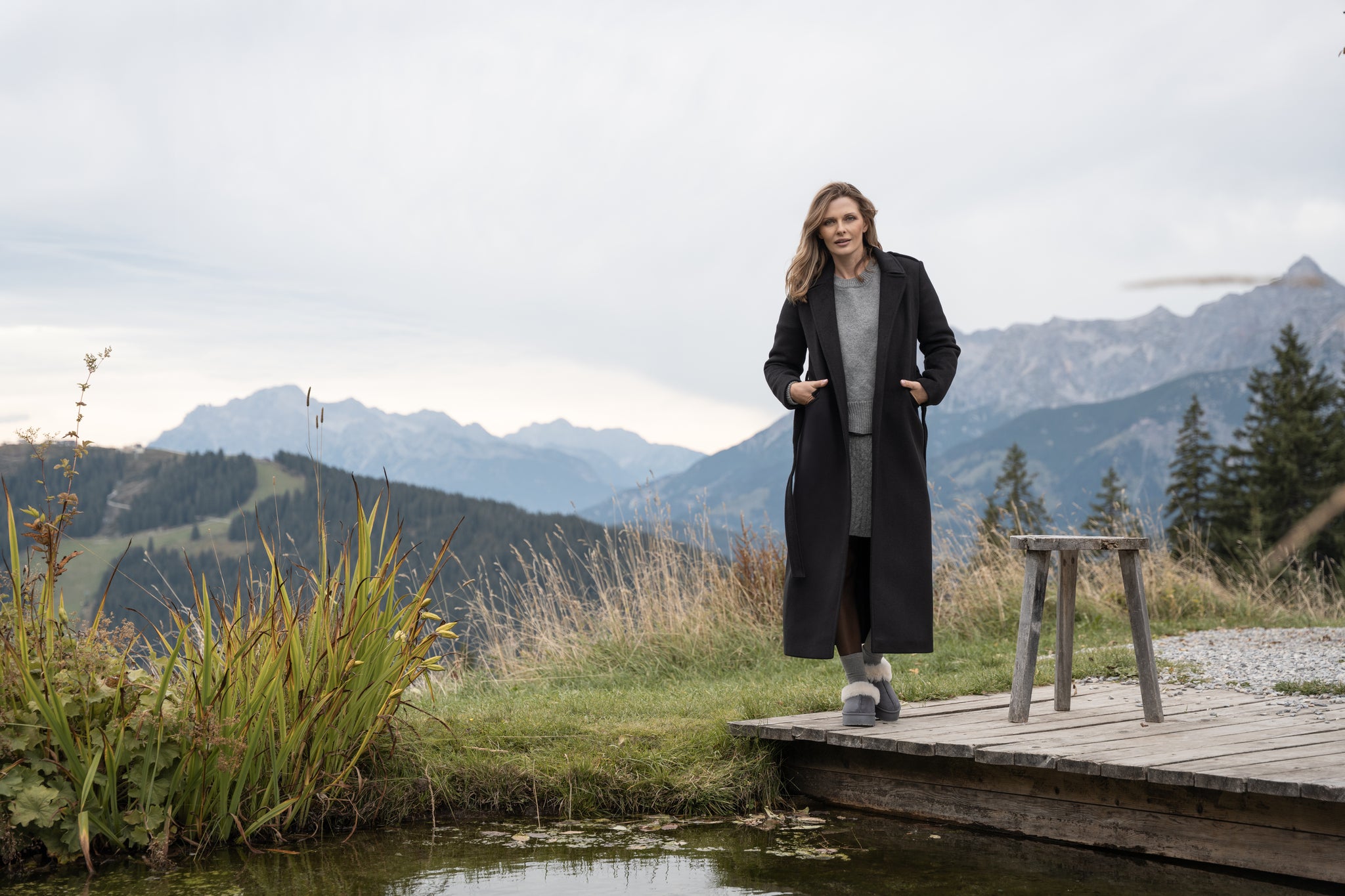 Płaszcz LILIANA czarny