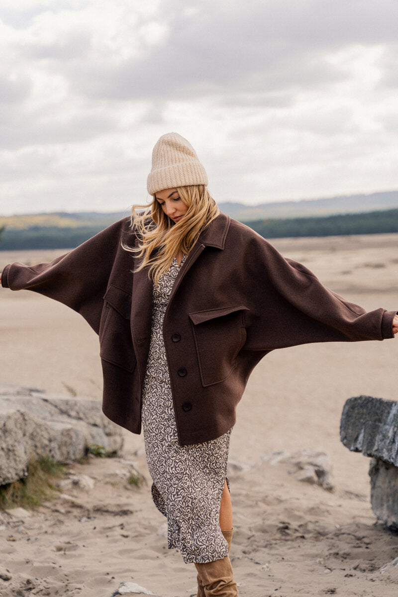 Płaszcz OMENA czekoladowy