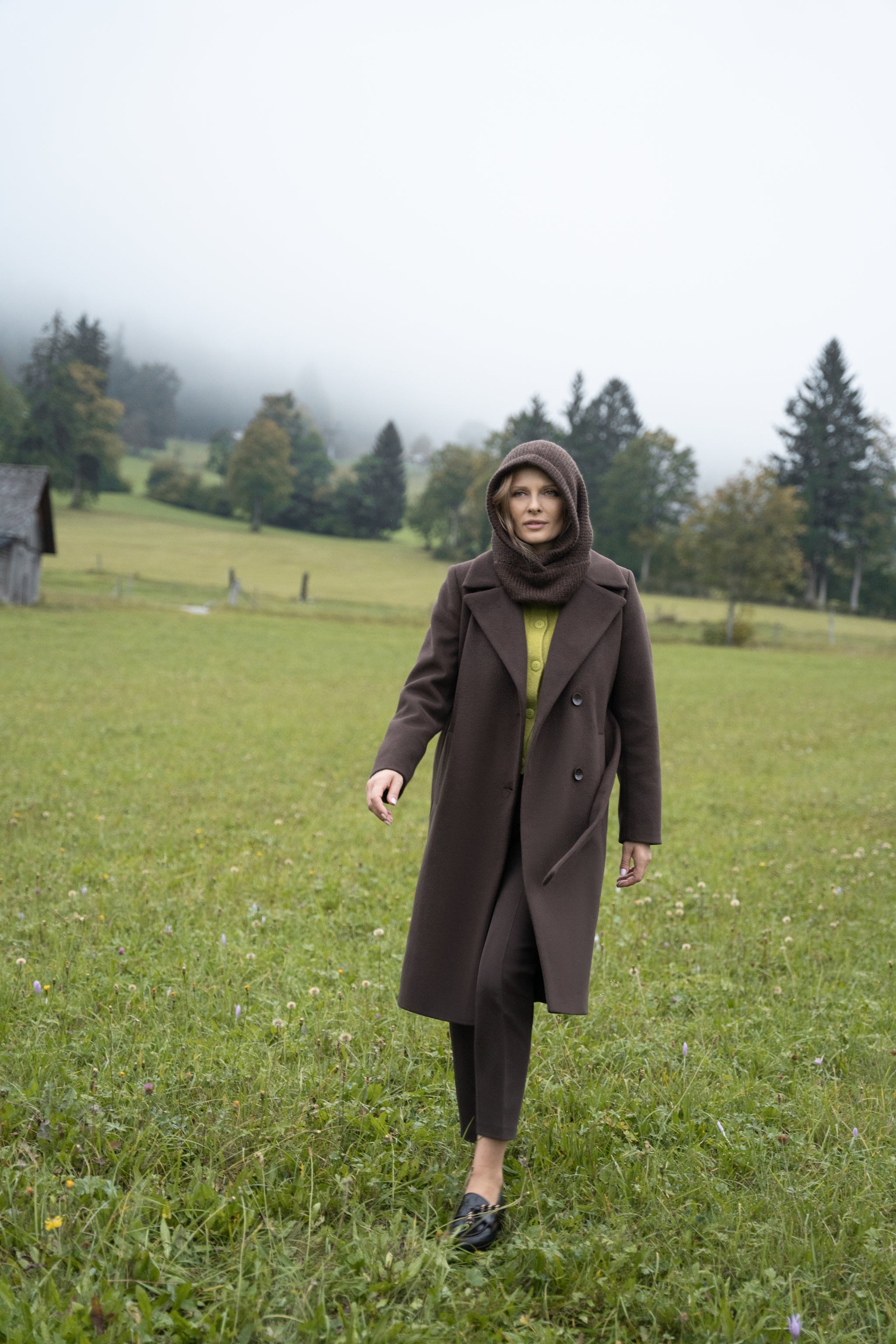 Płaszcz VERONA midi czekoladowy