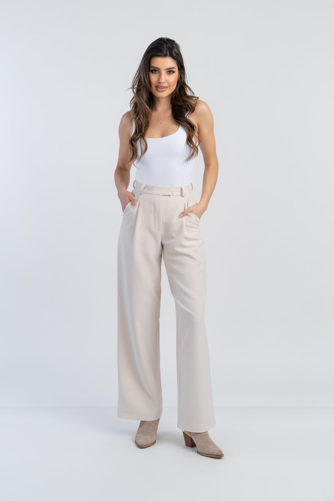 Garnitur damski EMILY śmietankowy